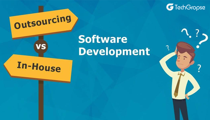 outsourcing-Vs-In-House